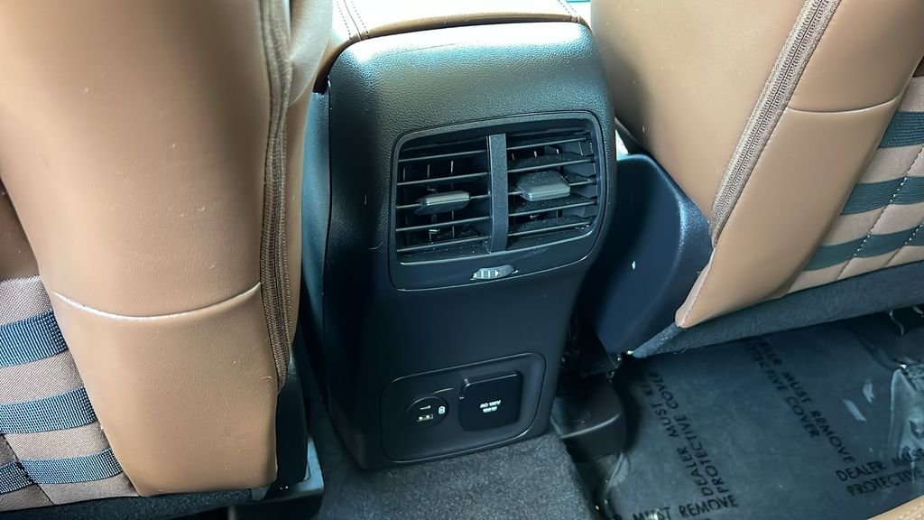 Used 2022 Black Ford Outer Banks image 10