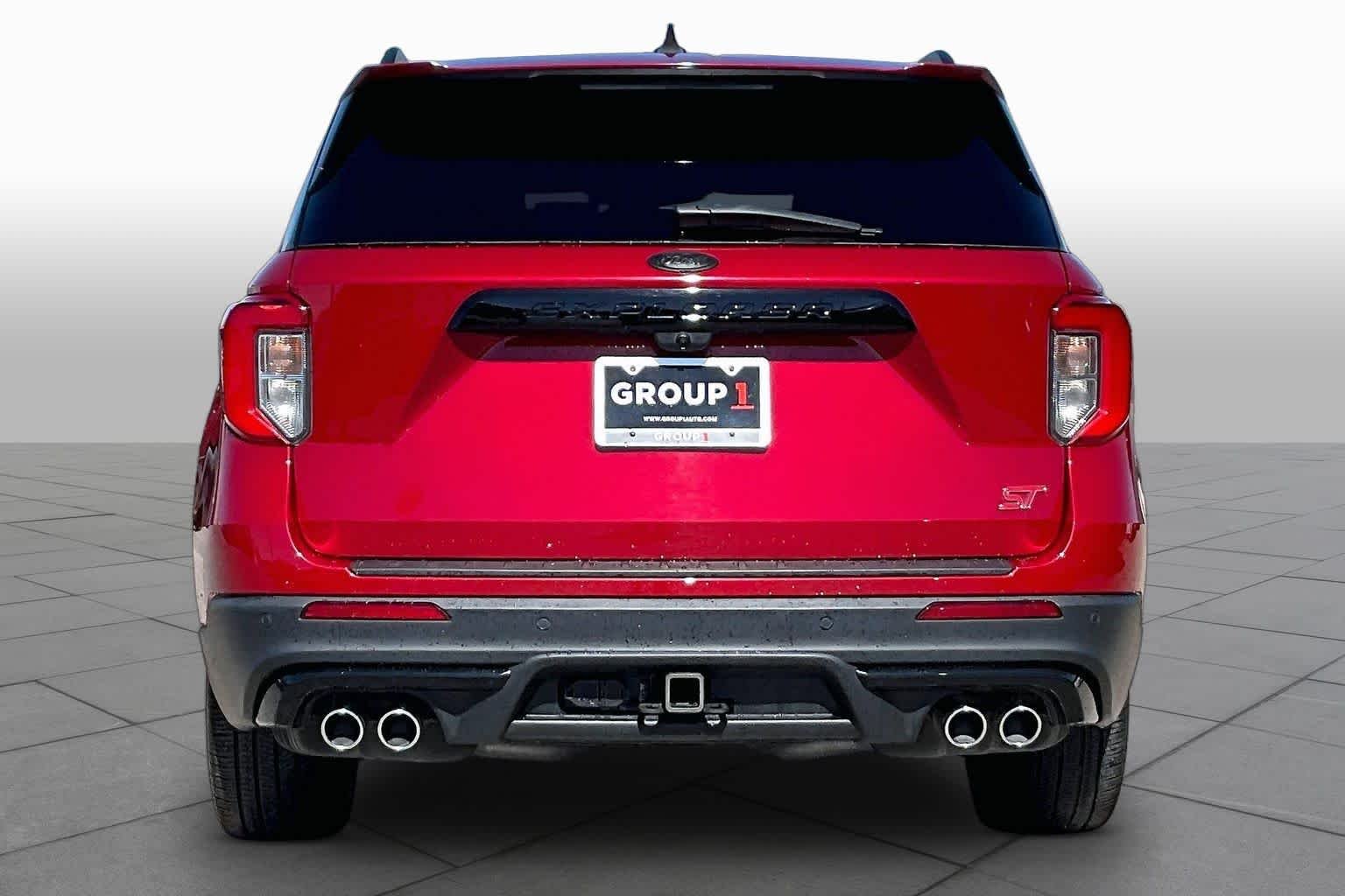 Used 2022 Rapid Red Metallic Tinted Clearcoat Ford ST image 5