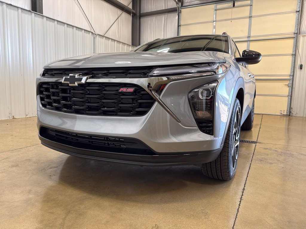 New 2026 Sterling Gray Metallic Chevrolet 2RS image 2