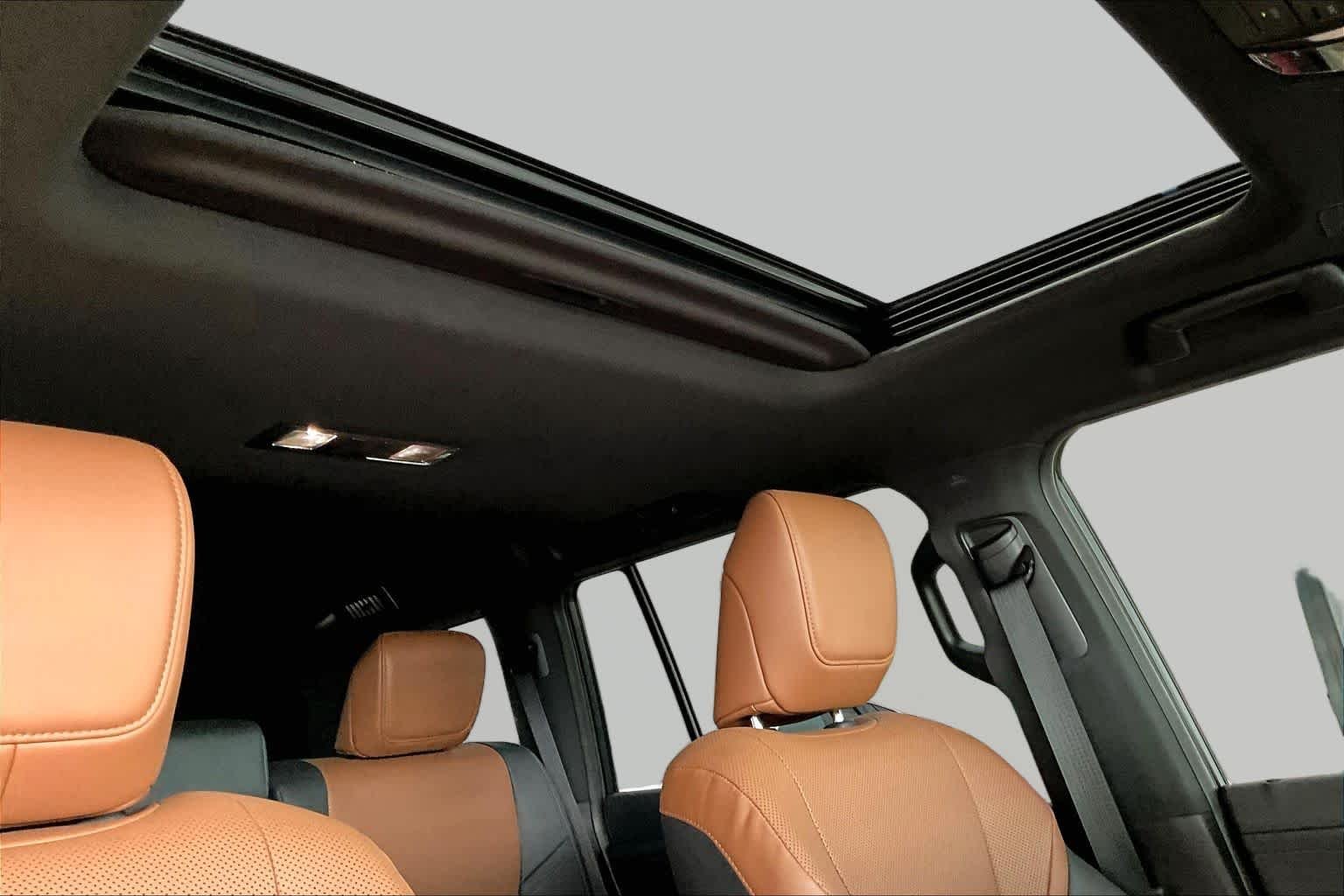 Used 2024 Atomic Silver Lexus Premium+ image 14
