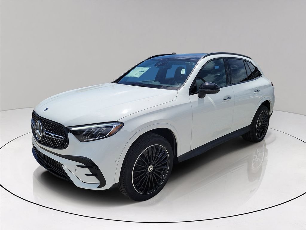 New 2027 Polar White Mercedes-Benz GLC 300 image 3