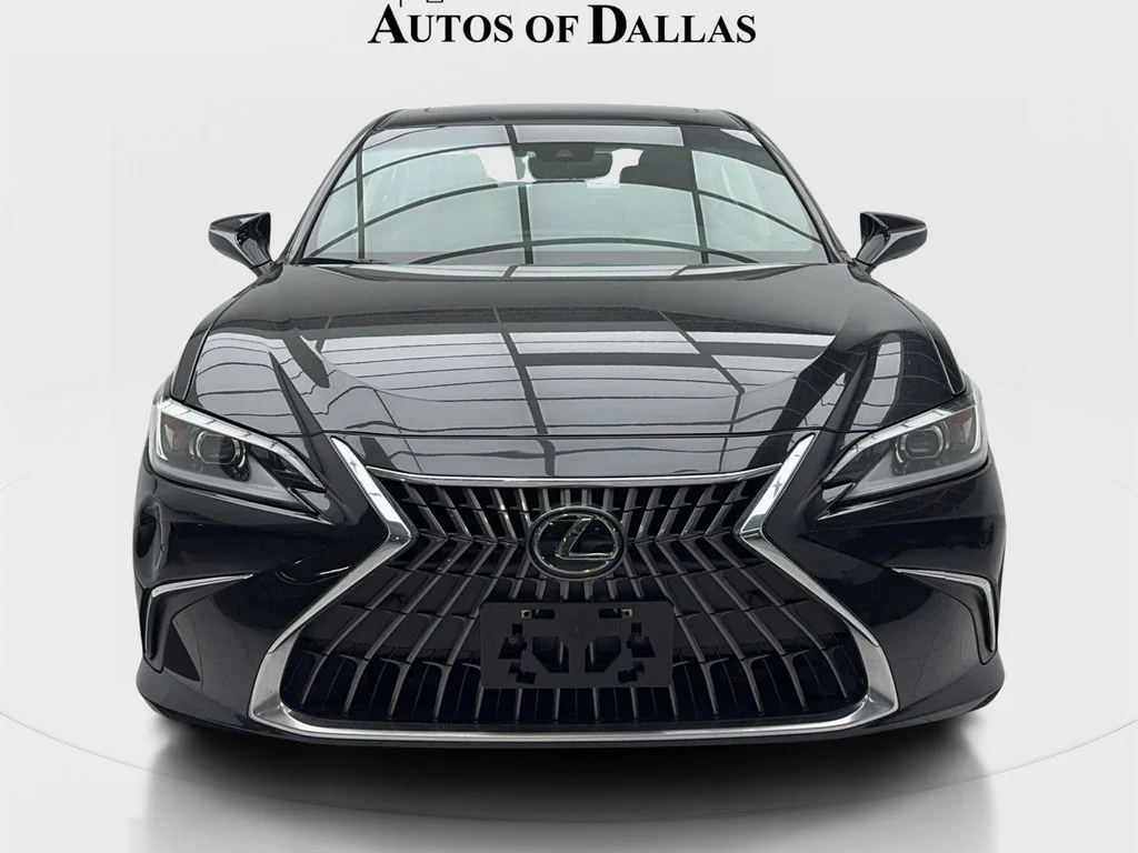 Used 2023 Black Lexus 350 image 3