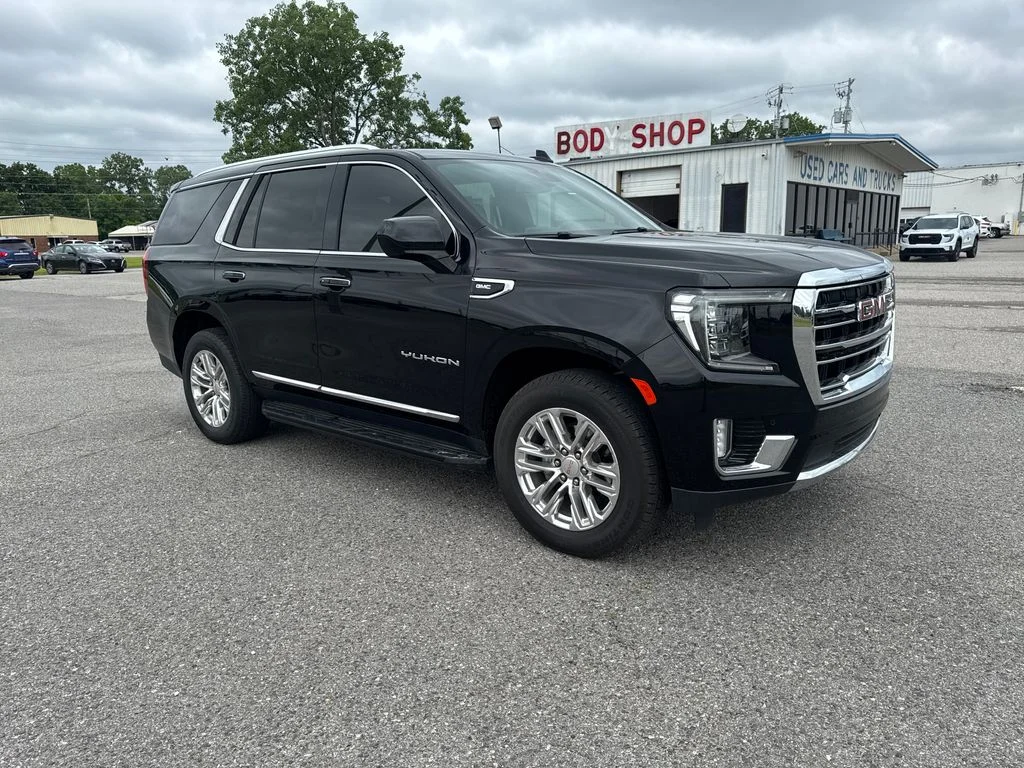 Used 2023 Black GMC SLT image 7