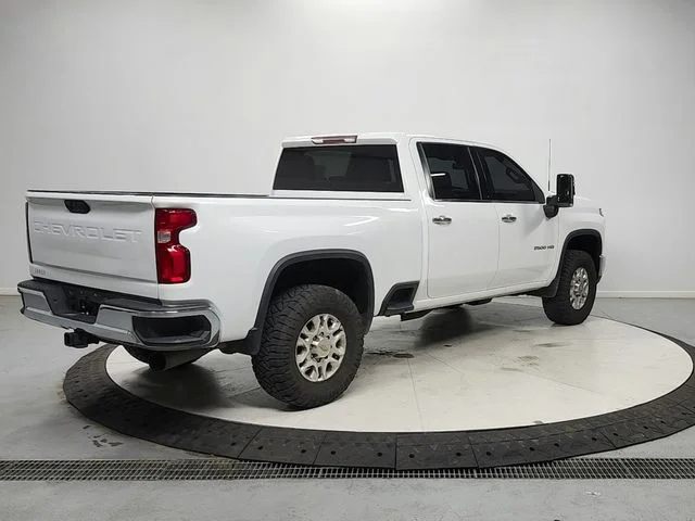 Used 2024 White Chevrolet LTZ image 7