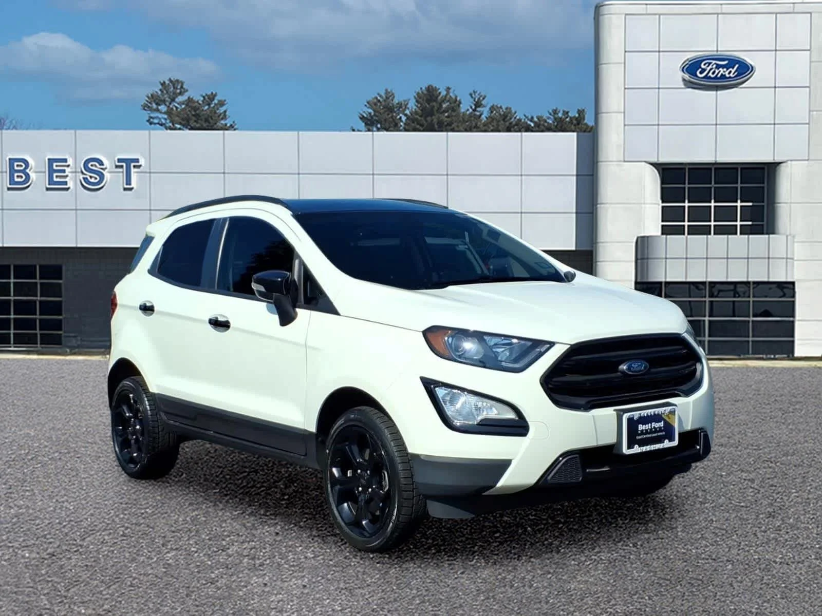 Used 2022 Diamond White Ford SES image 3