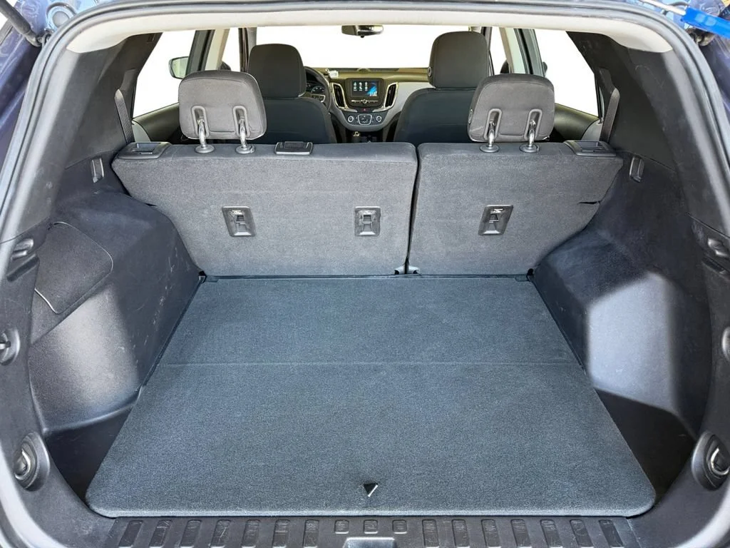 Used 2018 STORM BLUE METALLIC Chevrolet LS image 11
