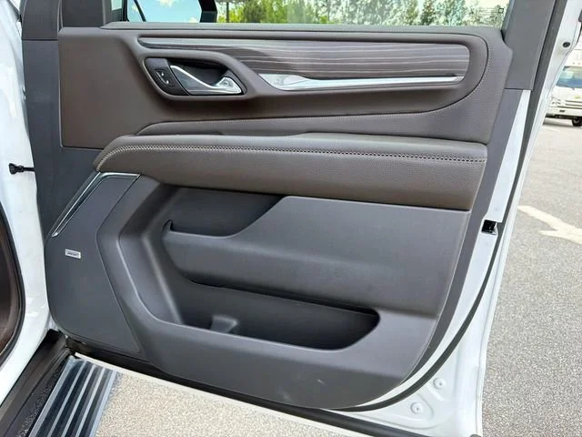 Used 2023 Summit White GMC Denali image 14