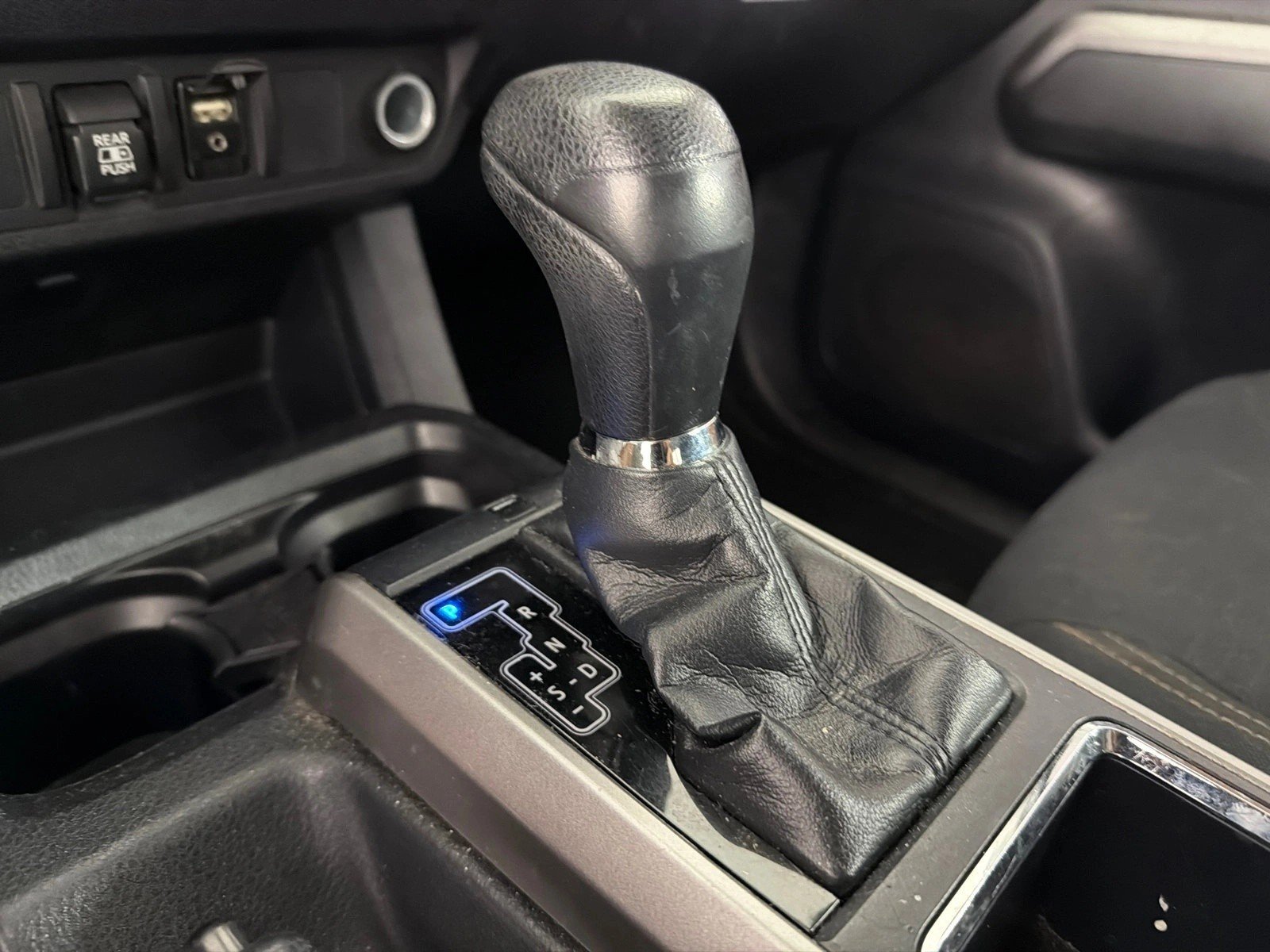 Used 2019 Quicksand Toyota SR5 image 30