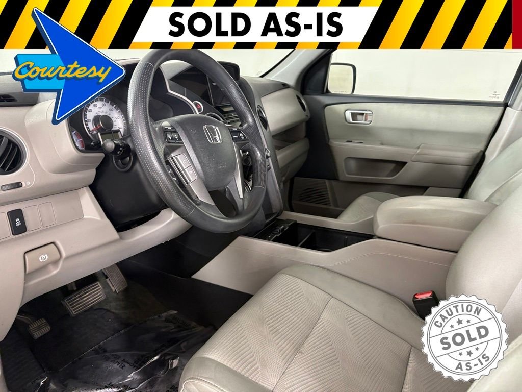 Used 2014 Silver Honda LX image 22