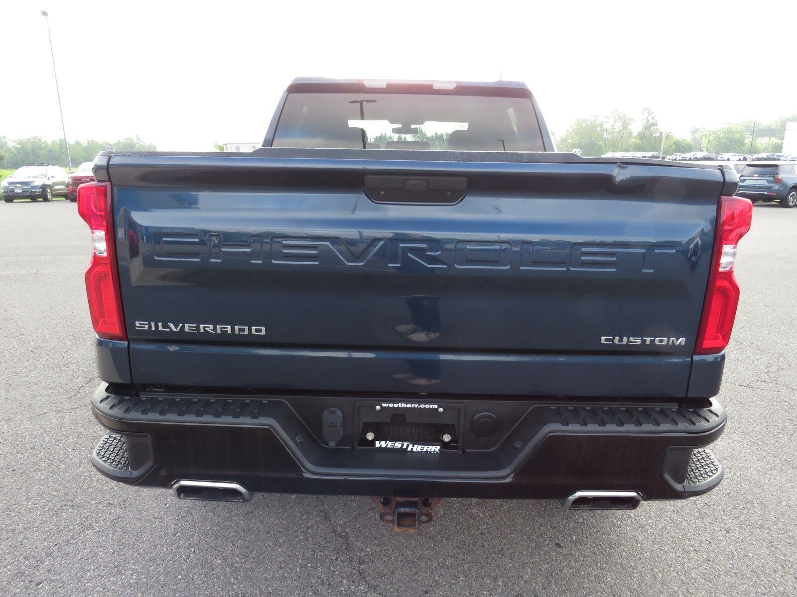 Used 2020 Northsky Blue Metallic Chevrolet Custom Trail Boss image 9