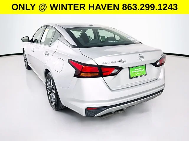 Certified Used 2024 Silver Nissan 2.5 SV image 5