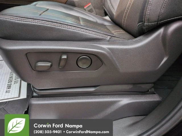 Used 2024 Black Chevrolet High Country image 12
