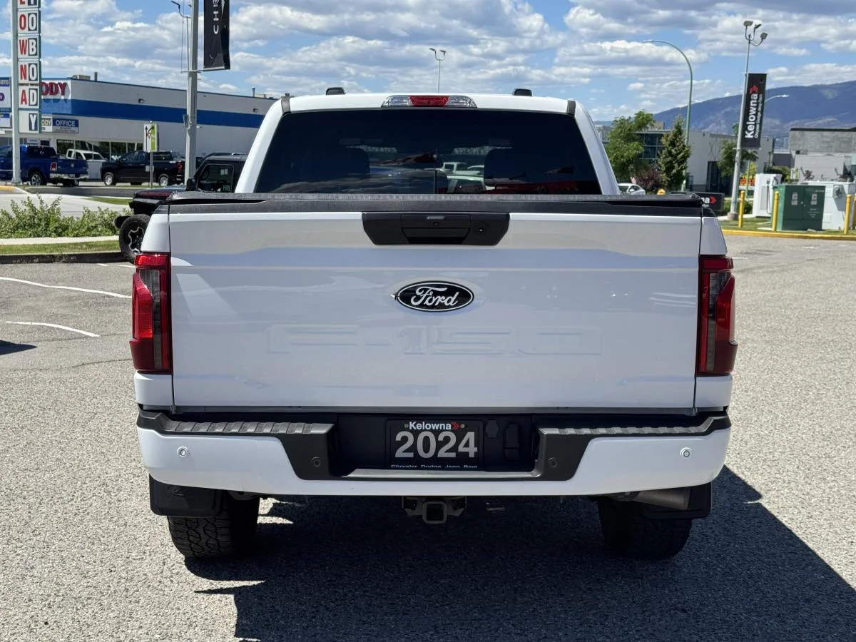 Used 2024 White Ford XLT image 7