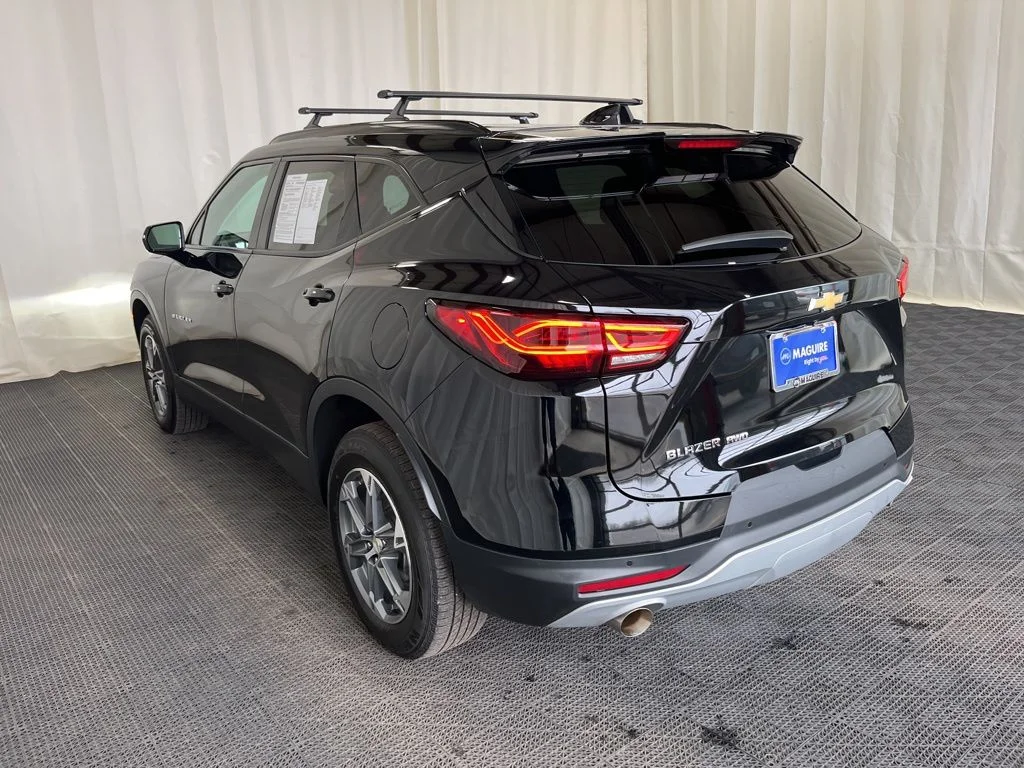 Used 2023 Black Chevrolet LT image 26
