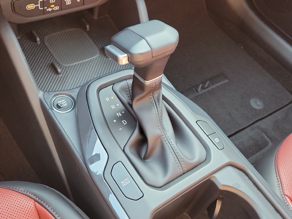 New 2026 Snow White Pearl Kia GT-Line image 34