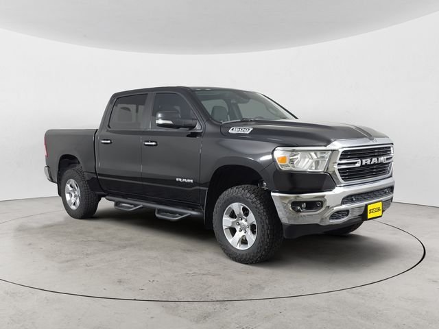 Used 2019 Diamond Black Ram Big Horn/Lone Star image 7