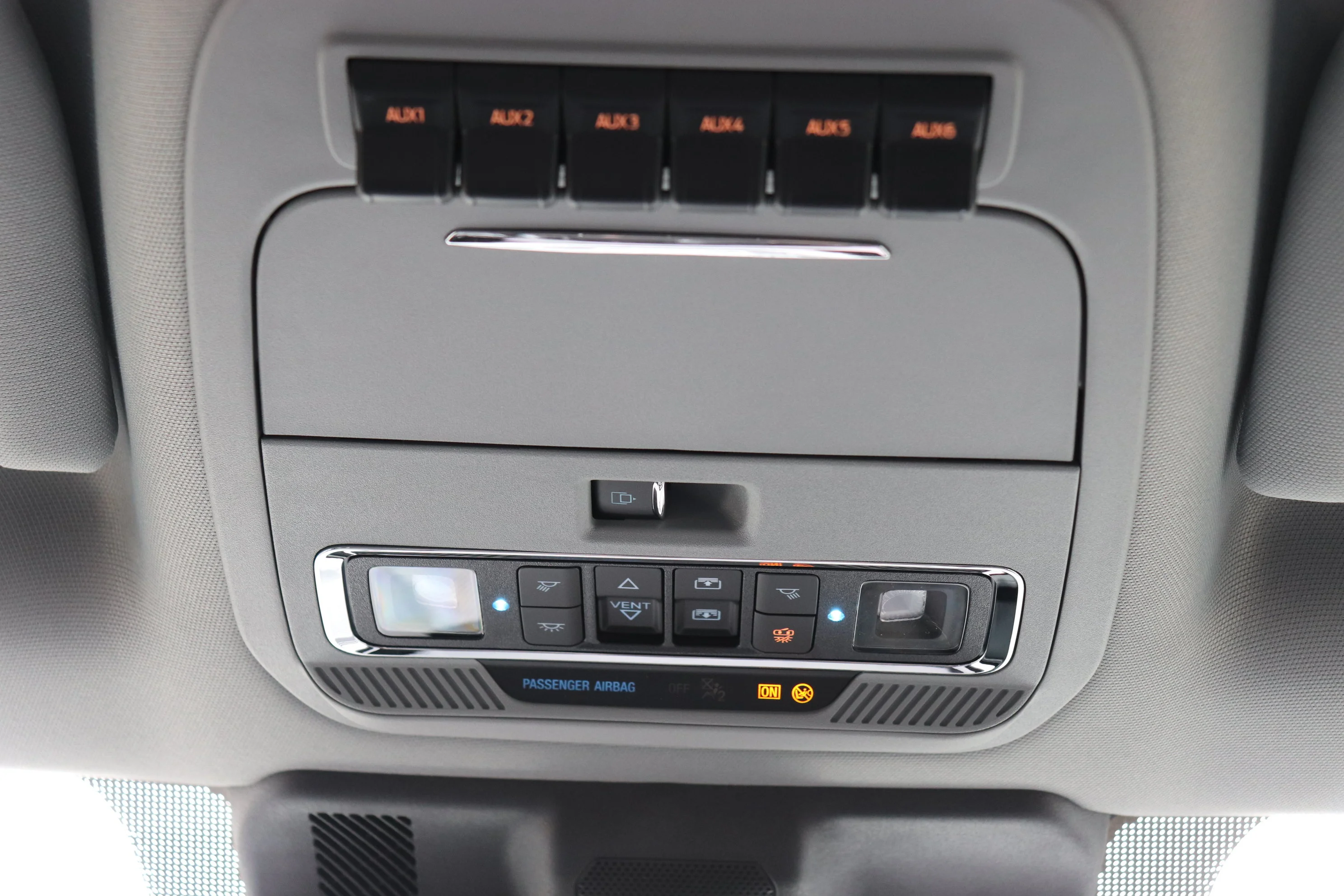 New 2026 STAR WHITE METALLIC Ford LARIAT image 19