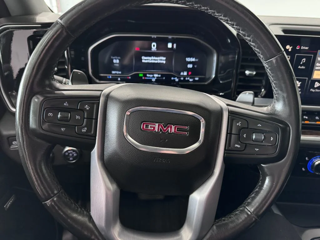 Used 2022 Titanium Rush Metallic GMC Elevation image 16