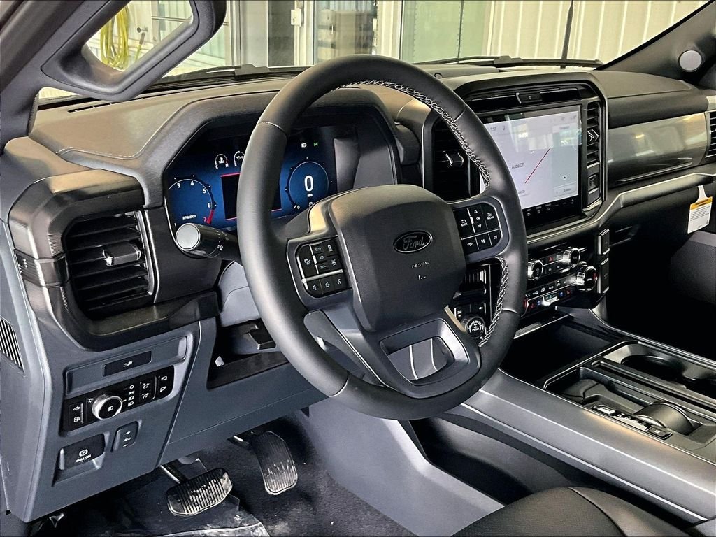 New 2026 Star White Metallic Tri-Coat Ford Lariat image 9