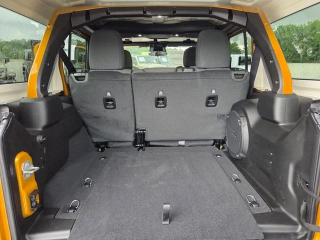 New 2026 Goldilocks Exterior Paint Jeep Sport S image 26