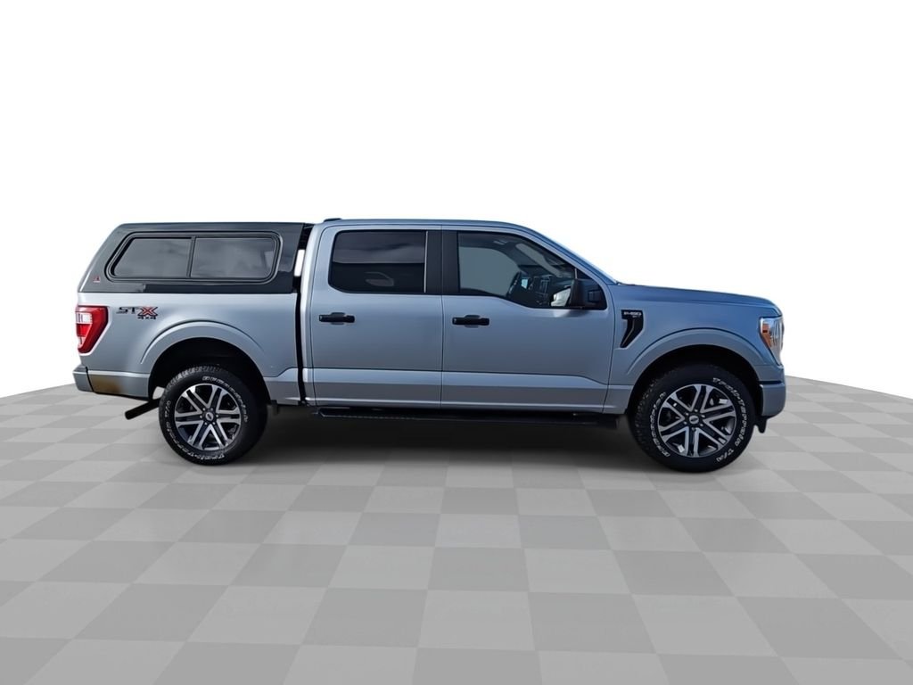 Used 2022 Silver Ford XL image 9