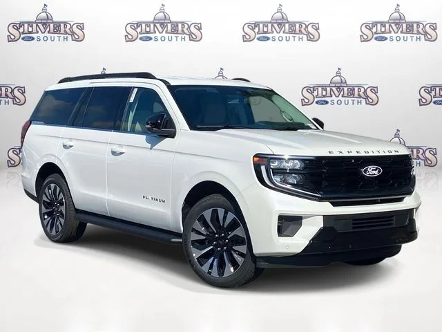 New 2027 Star White Metallic Tri-Coat Ford Platinum image 1