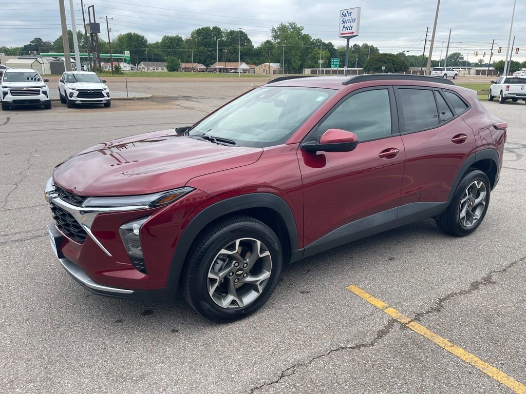 2025 Chevrolet Trax LT's photo