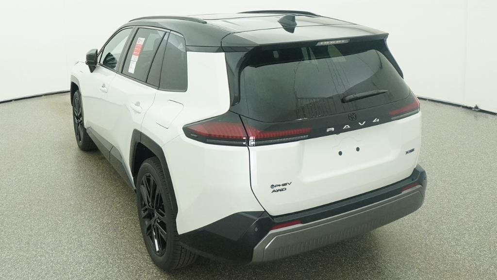 New 2026 Wind Chill Pearl with Midnight Black Metallic roof Toyota XSE image 3