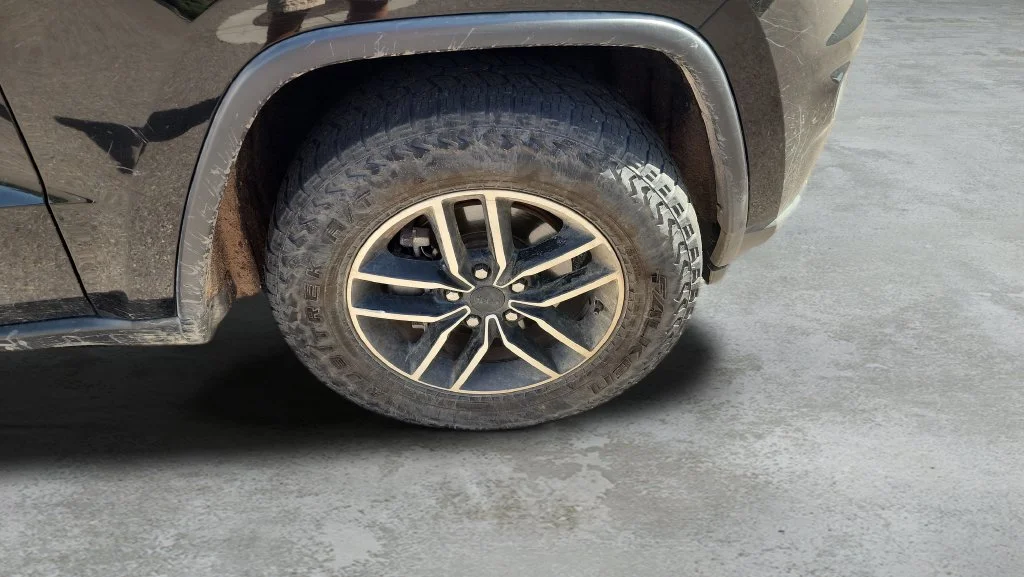 Used 2020 Black Jeep Trailhawk image 19