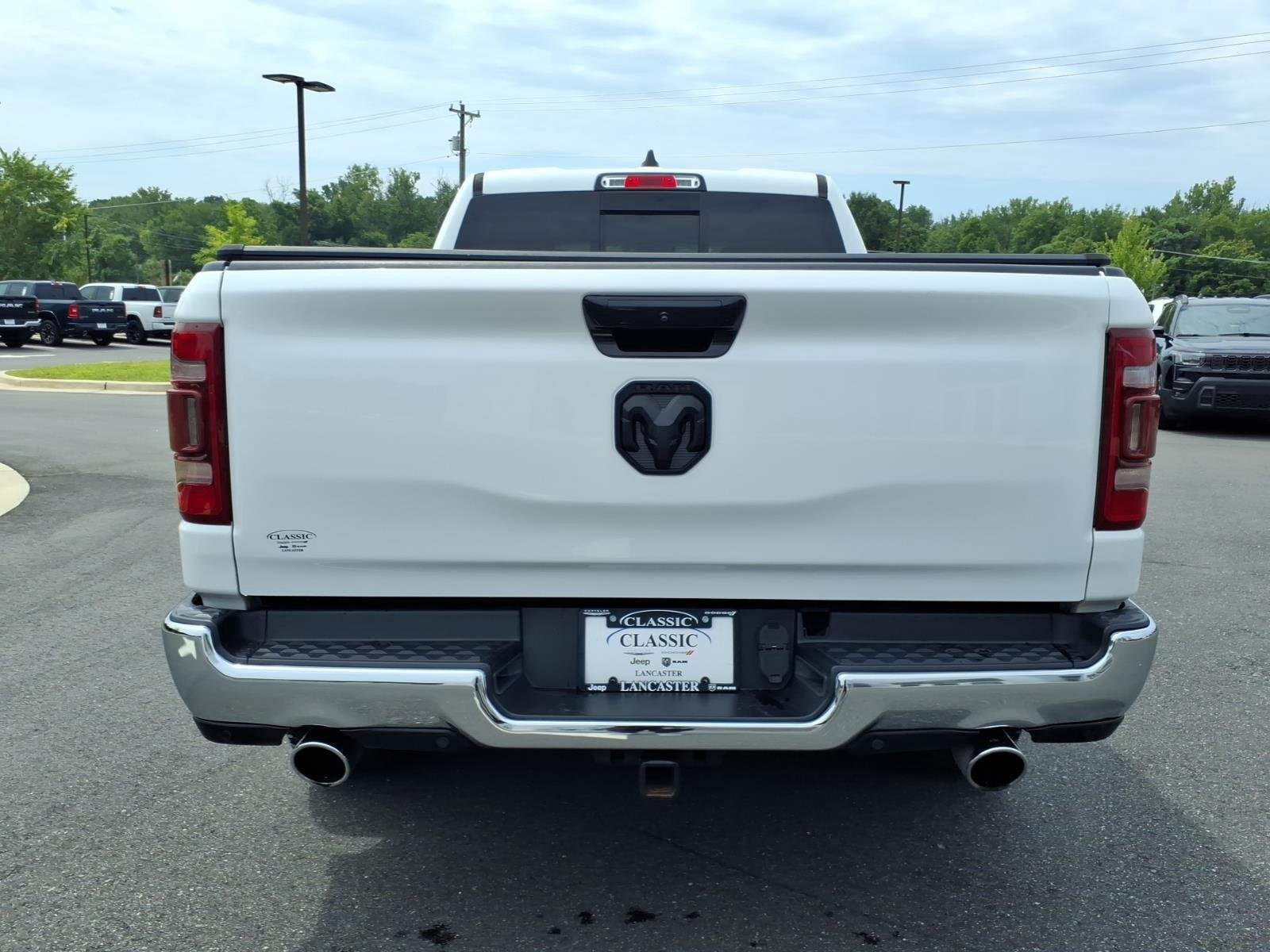 Used 2022 Bright White Clearcoat Ram Laramie image 17