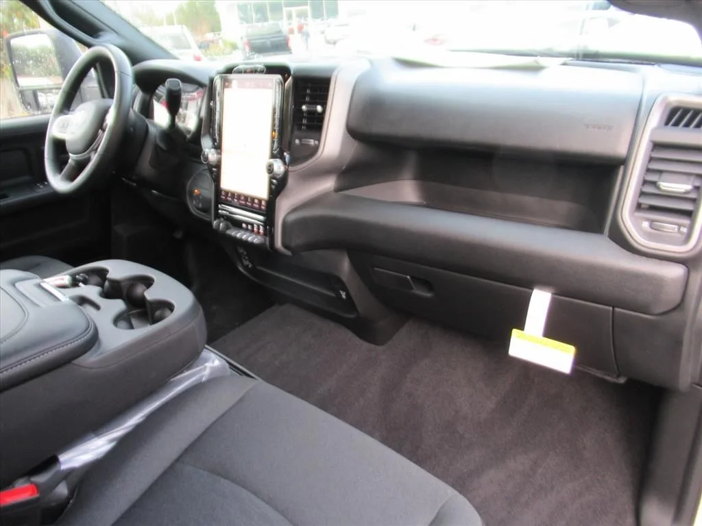 New 2026 Bright White Clearcoat RAM Tradesman image 12