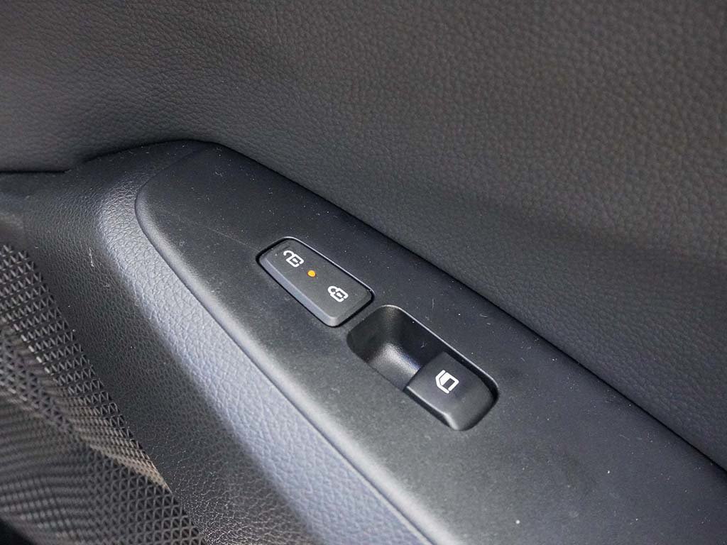 Used 2026 Blue Kia S image 40