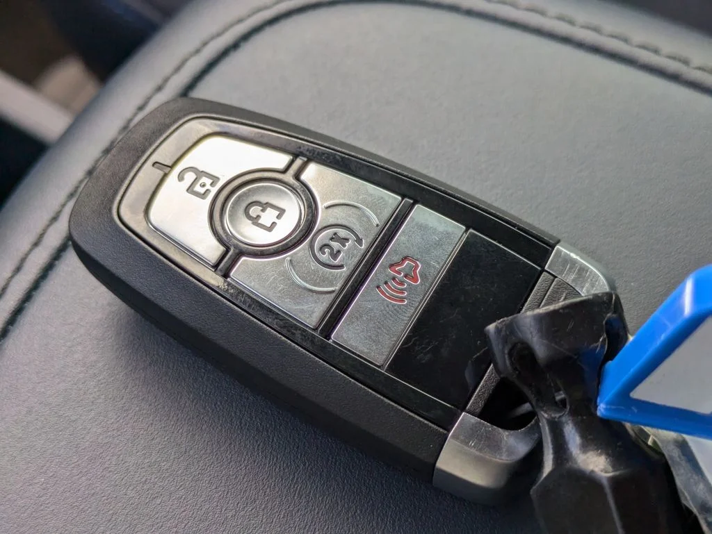 New 2026 Velocity Blue Ford XLT image 28