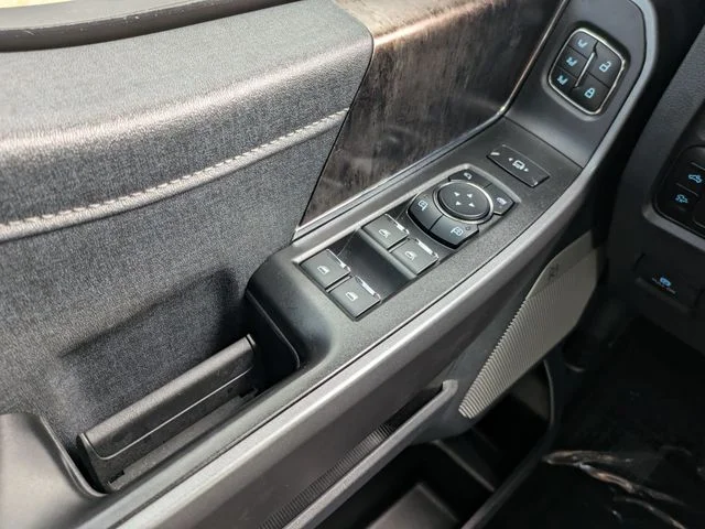 Certified Used 2025 Glacier Gray Metallic Ford Lariat image 25