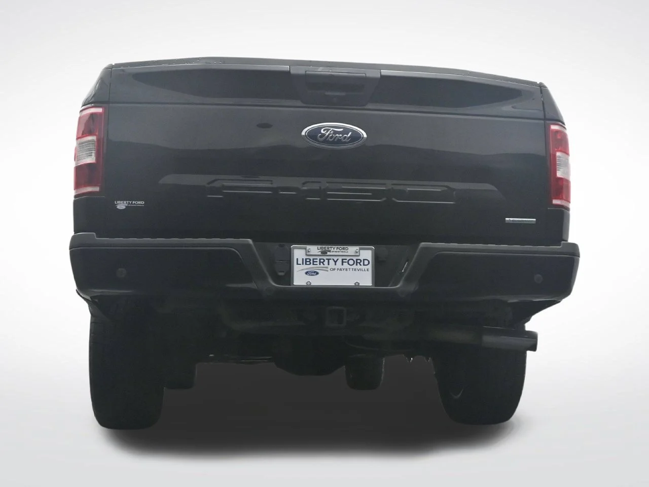 Used 2020 Black Ford XLT image 43