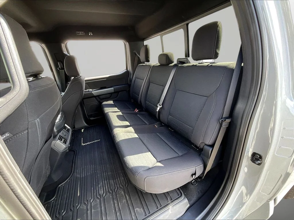 New 2026 Avalanche Ford XLT image 26