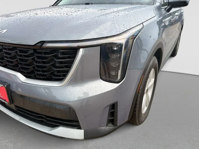 Used 2024 Silver Kia LX image 10