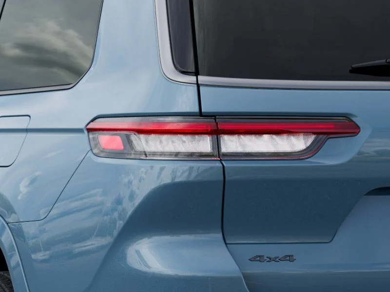 New 2026 Steel Blue Exterior Paint Jeep Summit image 9