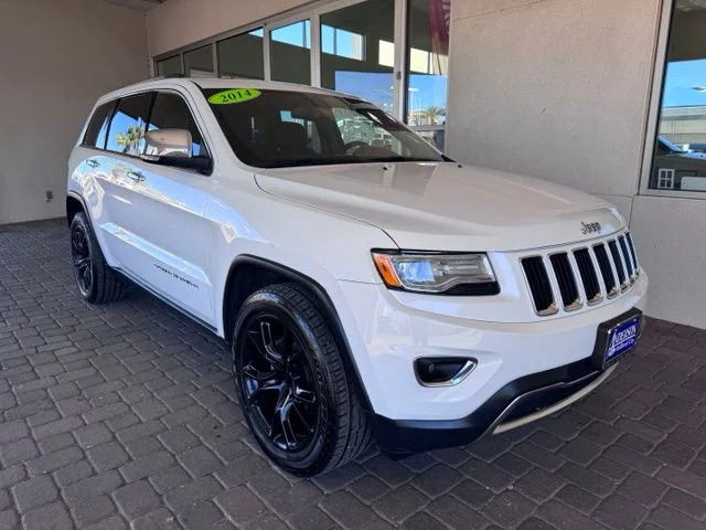 Used 2014 White Jeep Limited image 7