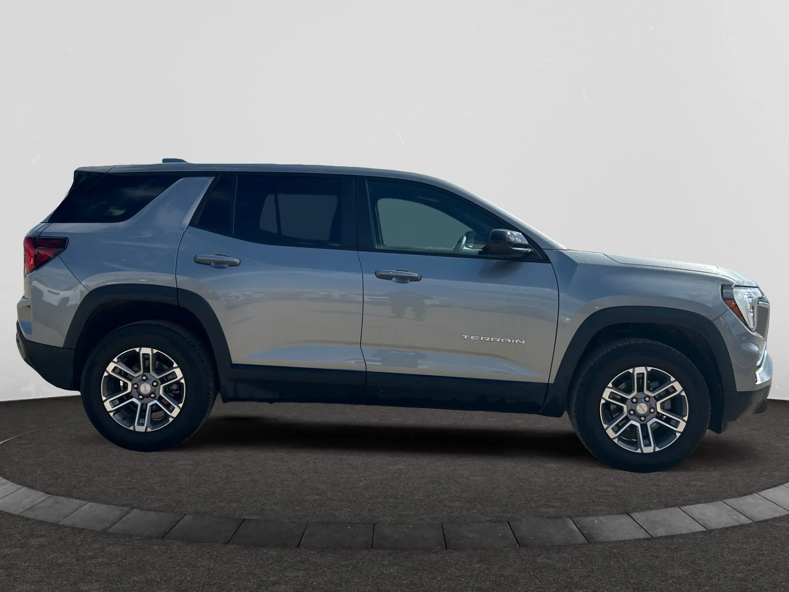 Used 2026 Silver GMC AWD Elevation image 6