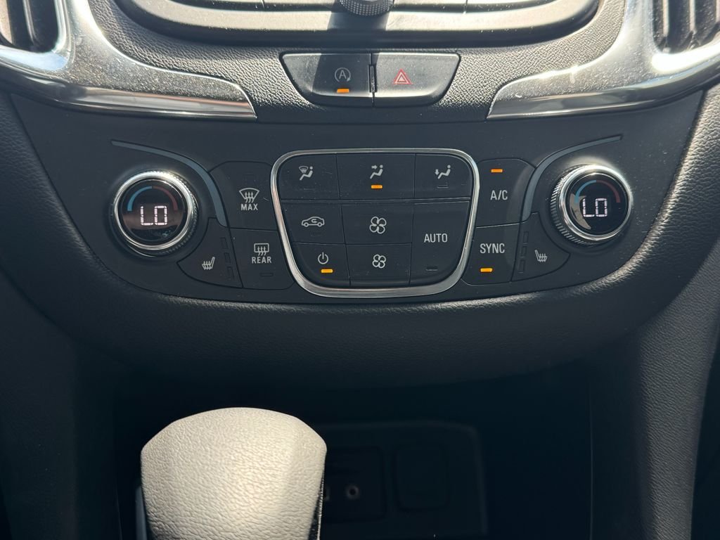 2023 Chevrolet Equinox LT - Photo 21