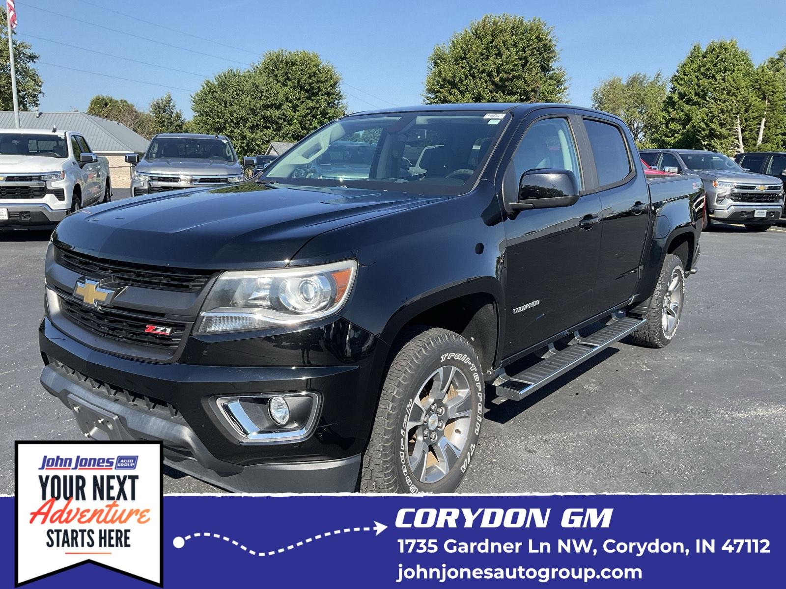 Used 2017 BLACK CHEVROLET TRUCK image 1
