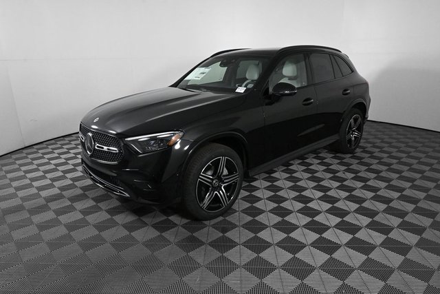 2027 Mercedes-Benz GLC GLC 300