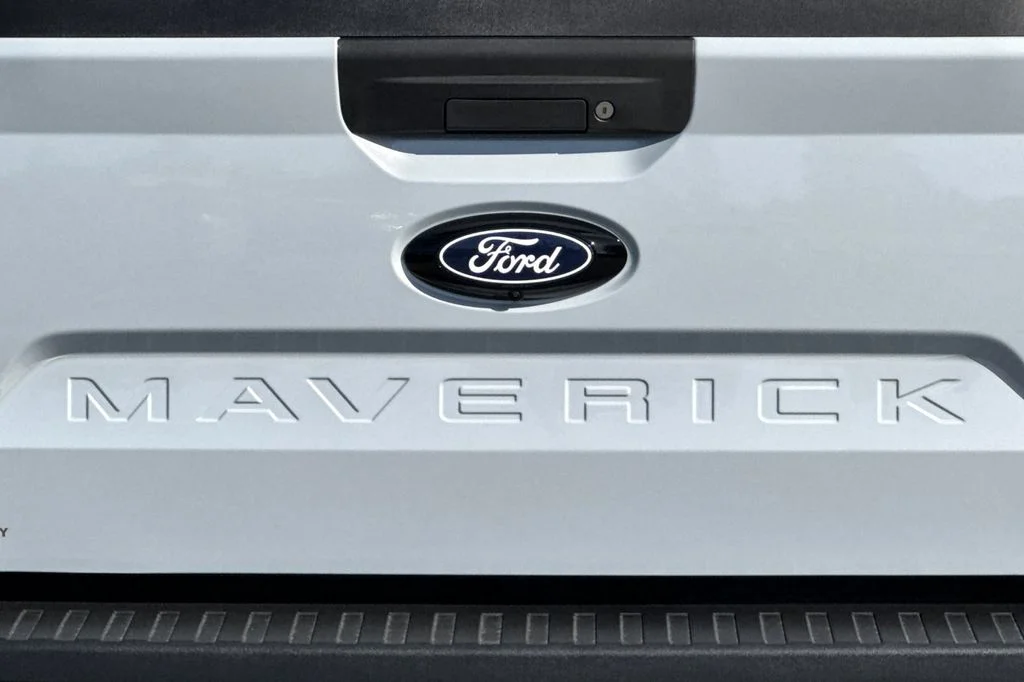 New 2026 White Metallic Ford XL image 24