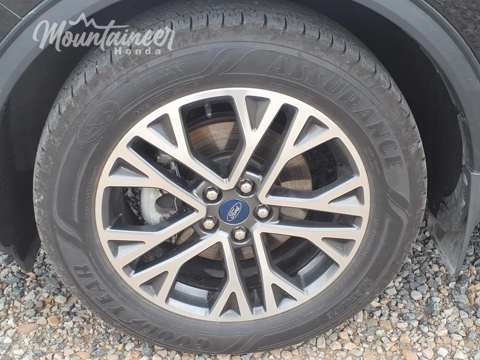 Used 2020 Agate Black Ford SEL image 9