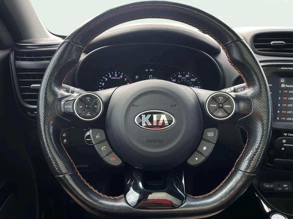 Certified Used 2019 Clear White Kia Exclaim image 17