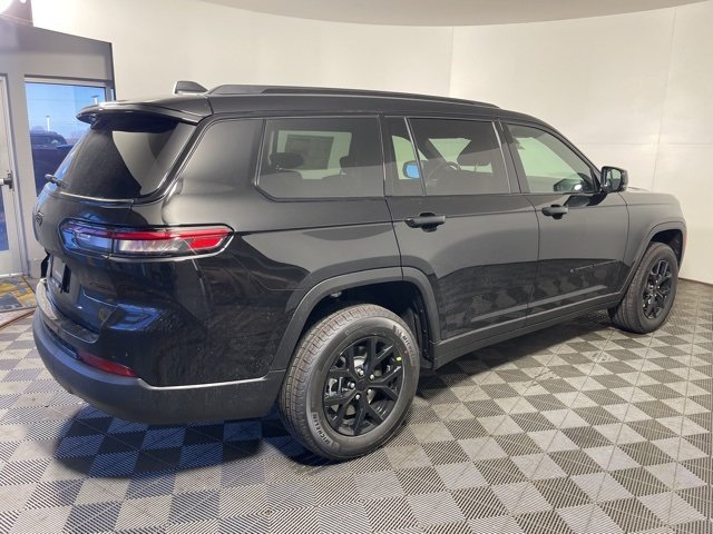 2025 Jeep Grand Cherokee Altitude X photo 4