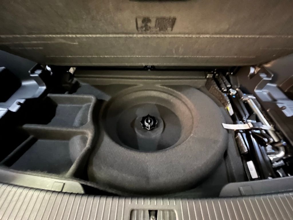 New 2026 Black Volkswagen 2.0T Peak Edition image 27
