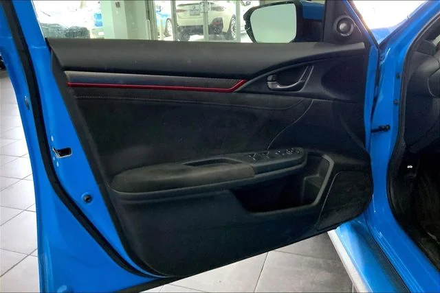Used 2021 Blue Honda Touring image 11