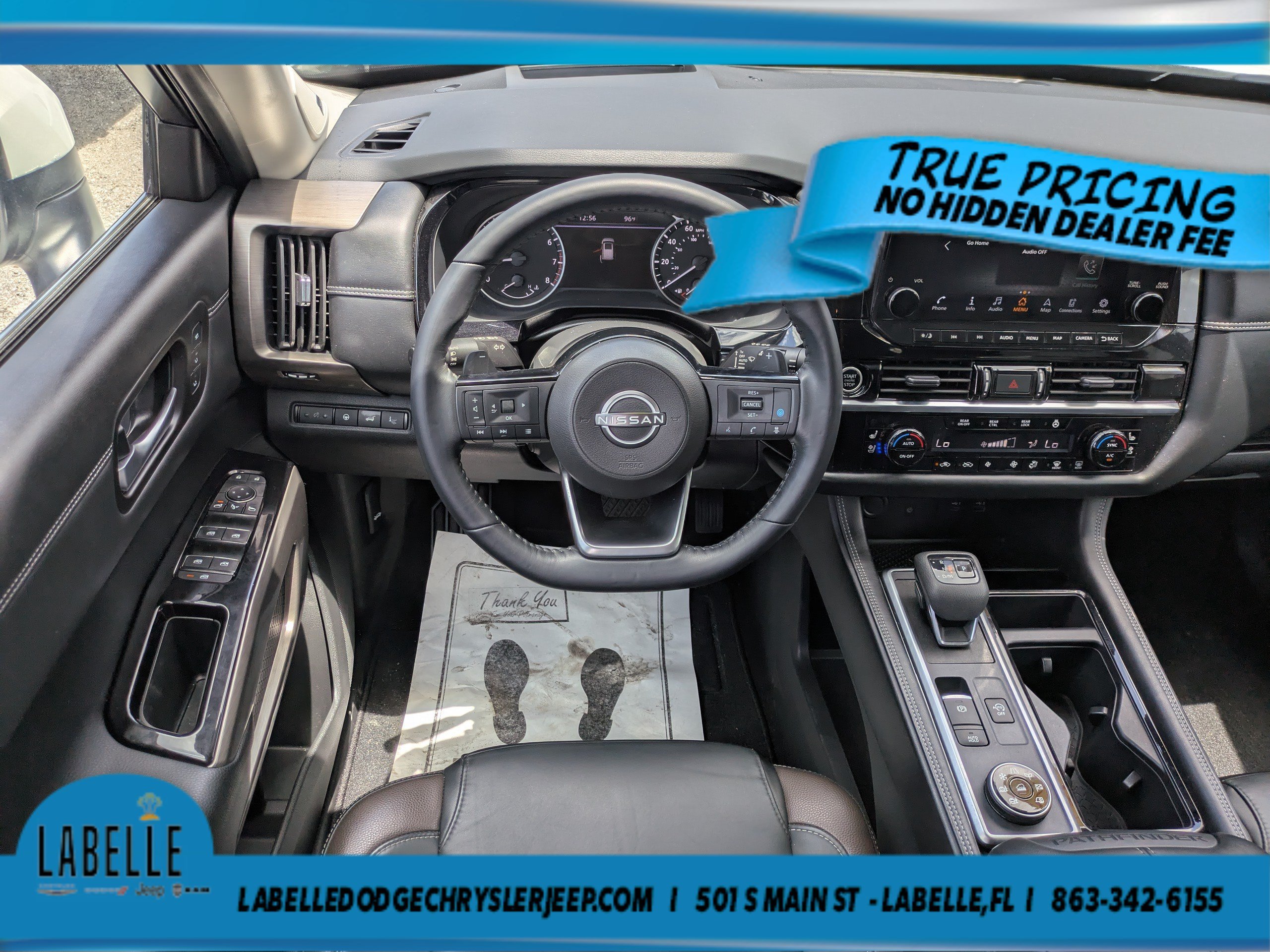 Used 2023 Pearl White Tricoat Nissan Platinum image 13
